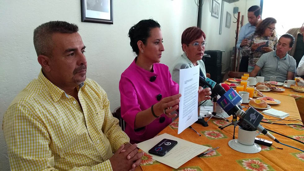 Renuncia secretaria general del PRD en el Estado de México