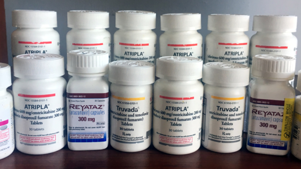 Secretaría de Salud cambiará esquema de compra de antirretrovirales