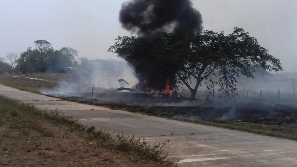 Se desploma avión pequeño en Veracruz