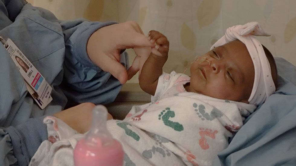 Nace en Estados Unidos el bebé más pequeño del mundo - bebe-mas-pequeno-del-mundo-estados-unidos-saybie-3