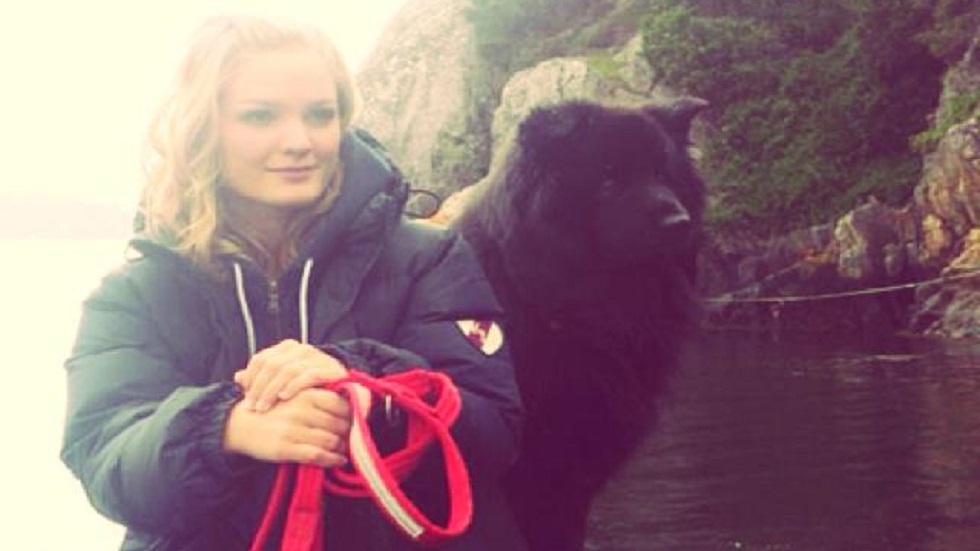 Mujer muere de rabia por mordedura del perro que rescató