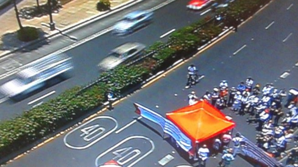 Pacientes con VIH liberan Paseo de la Reforma