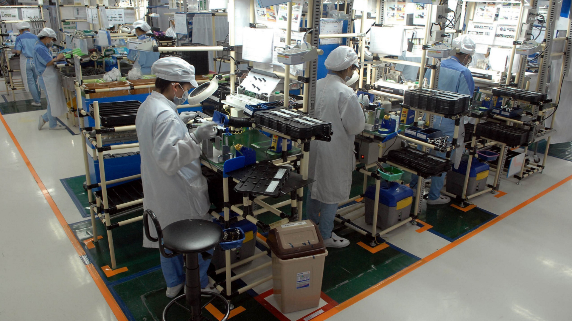 Actividad Industrial baja 0.4 por ciento a nivel anual en abril