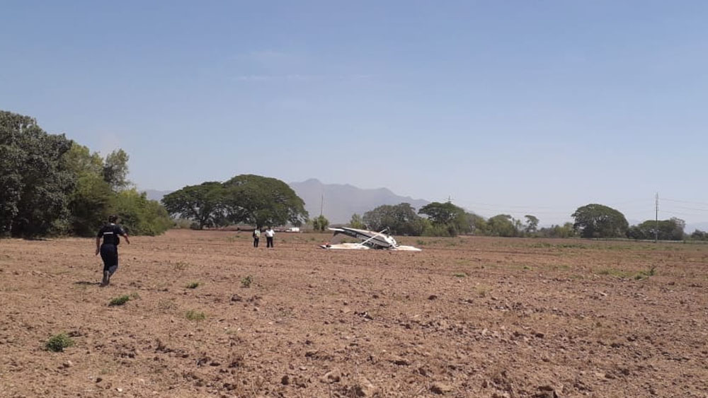 Accidente de avión pequeño en Jalisco Accidente de avión pequeño en Jalisco