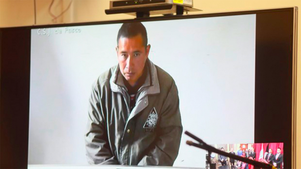 Condenan a hombre que quemó viva a mujer en autobús en Perú