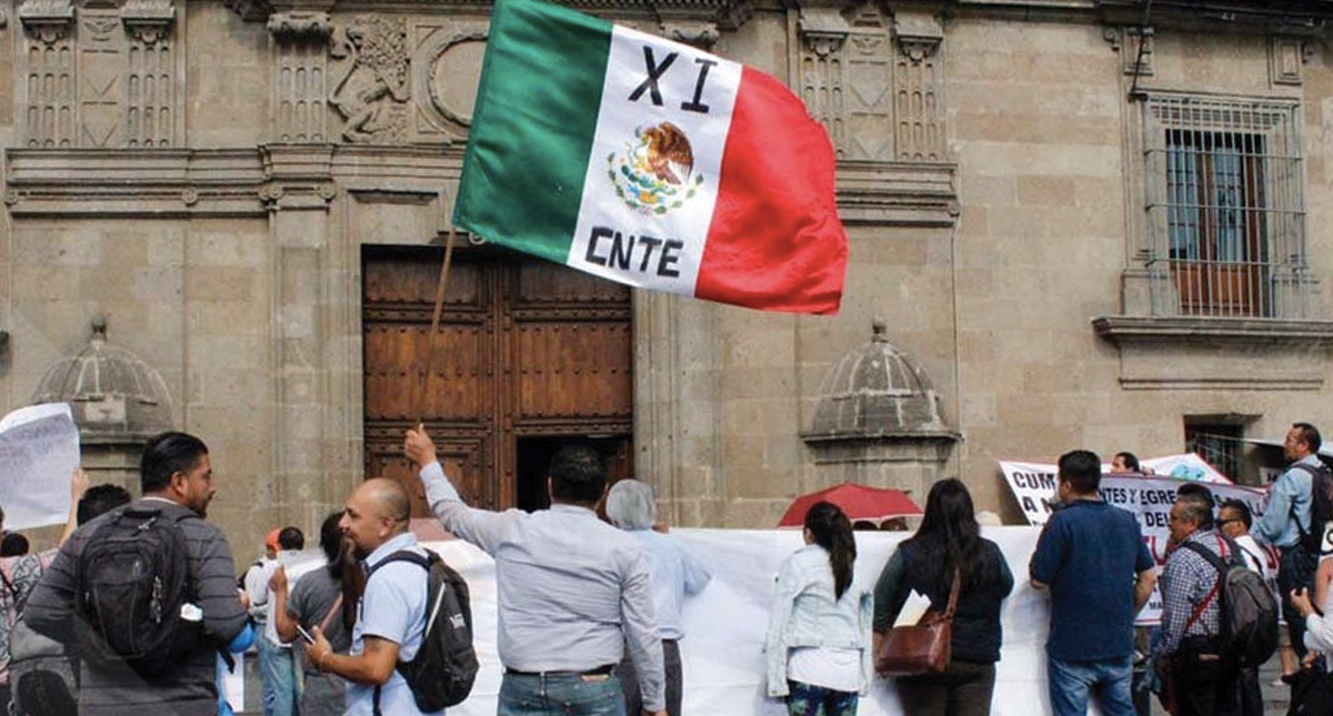 López Obrador se reúne con la CNTE por segunda ocasión