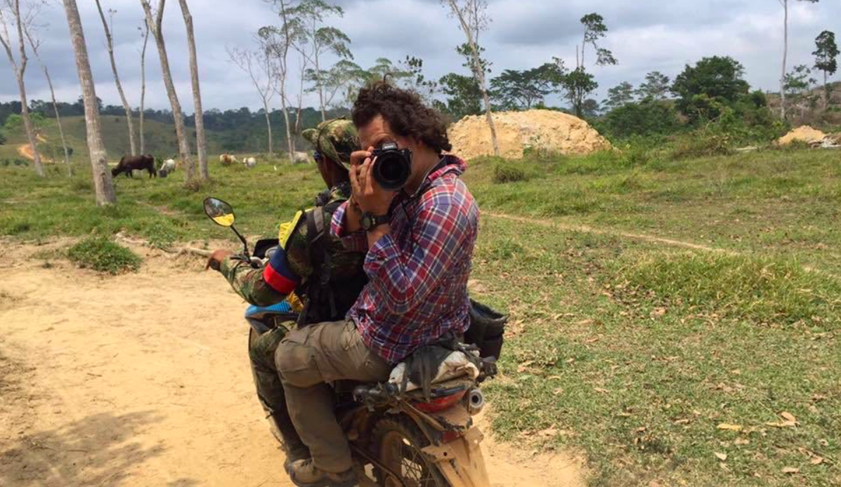 Periodista de NYT sale de Colombia tras recibir acusaciones del gobierno de Maduro