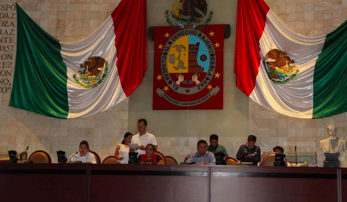 Congreso de Oaxaca aprueba reforma educativa