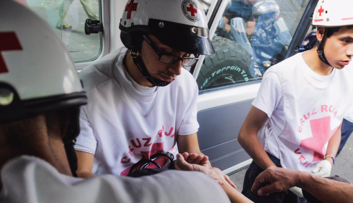 Ayuda humanitaria no solucionará los problemas de Venezuela: Cruz Roja