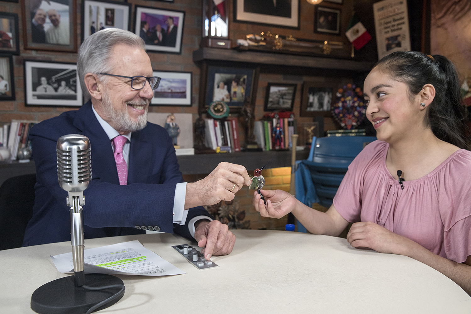 Ella es Danis, una chava que tiene grandes planes para su educación