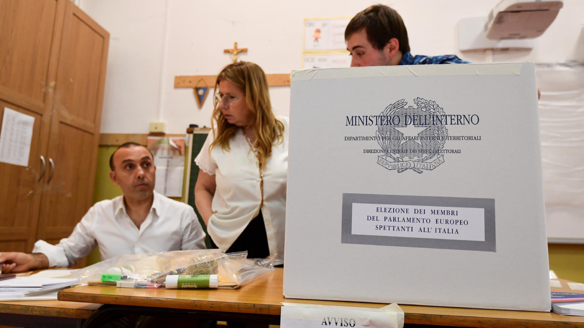 Grupos antisemitas y prorrusos influyeron elecciones europeas: informe