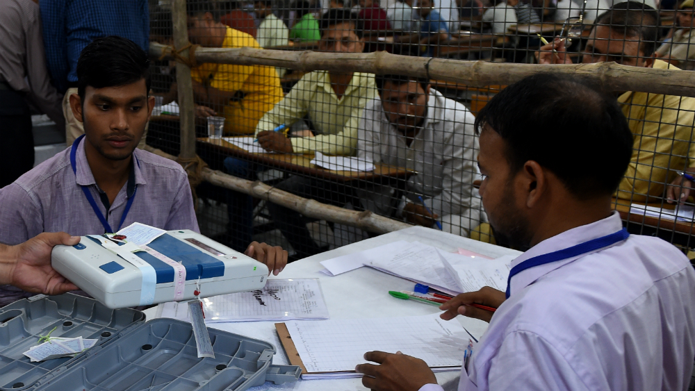 India espera por resultado de las mayores elecciones del mundo India espera por resultado de las mayores elecciones del mundo