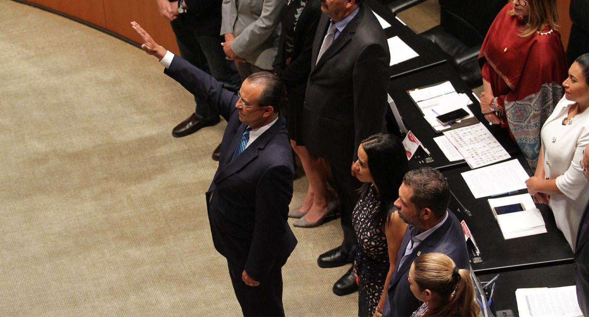 Toma protesta José Antonio Zabalgoitia como embajador en Países Bajos