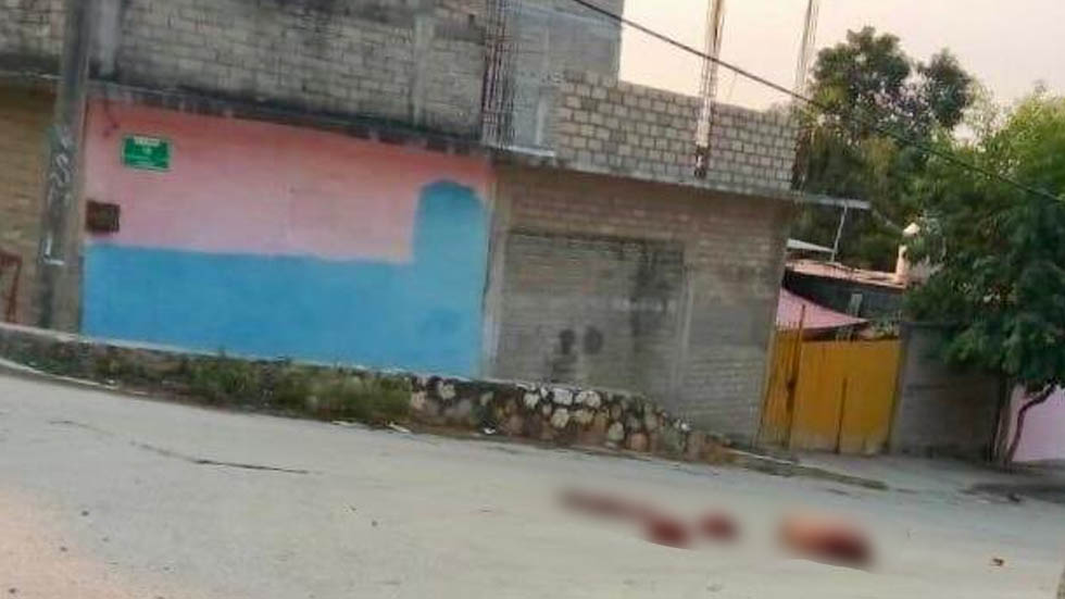 Esparcen restos de hombre en Acapulco, Guerrero