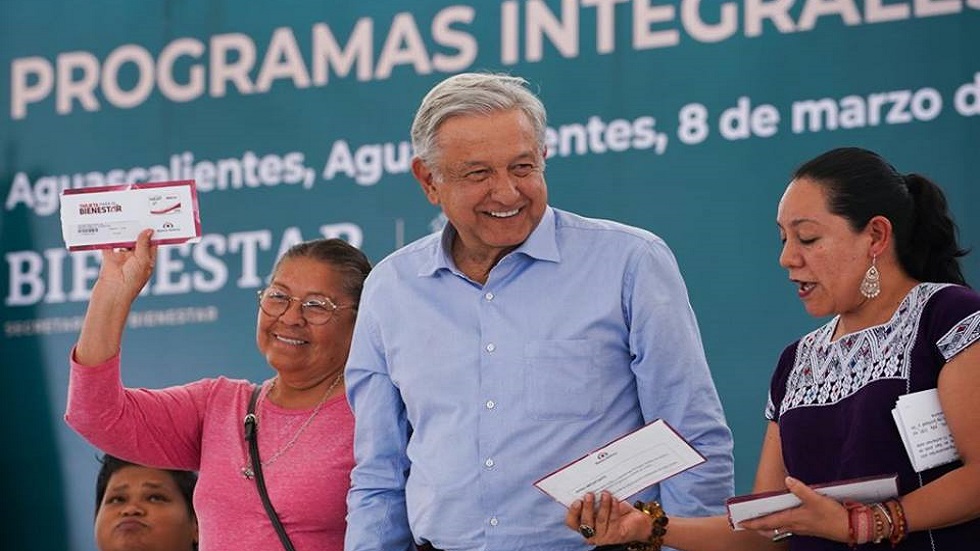 INE rechaza cancelar Tarjetas Bienestar por elecciones - entrega-de-tarjetas-bienestar-en-aguascalientes-el-8-de-marzo