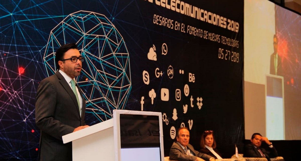 Gobierno tendrá que atender 500 municipios sin conectividad: IFT