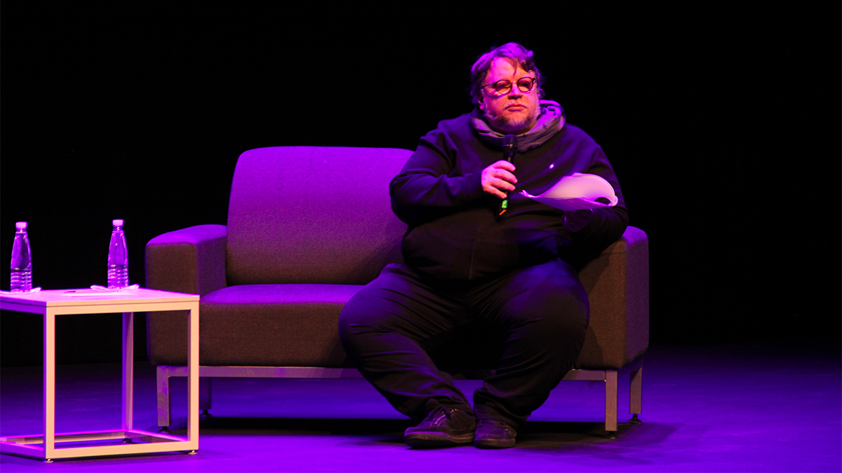 Del Toro ofrece pagar transporte a equipo olímpico de Matemáticas