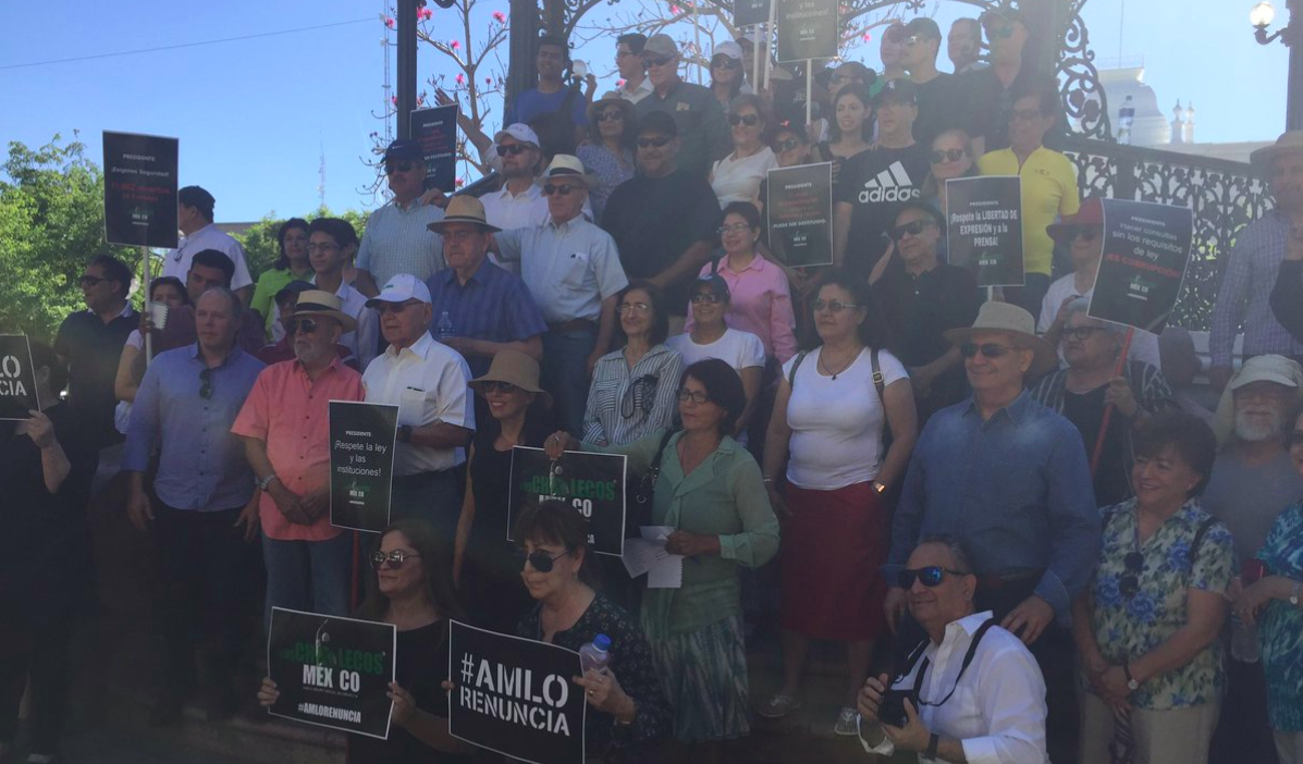 Marchas contra el gobierno de López Obrador en varias ciudades del país - hermosillo-marcha