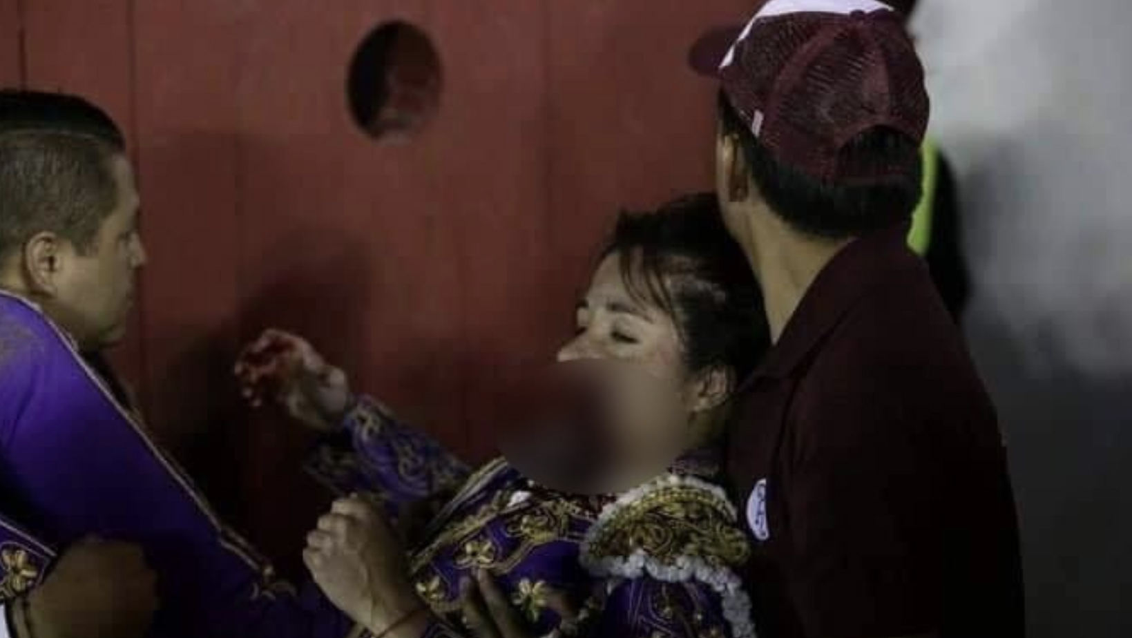 #Video La aparatosa cornada a Hilda Tenorio en Puebla