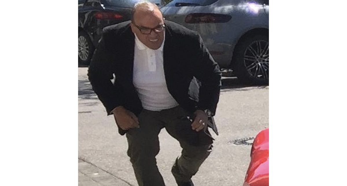 Hombre pide probar un Ferrari y huye en Alemania - hombre-que-robo-ferrari