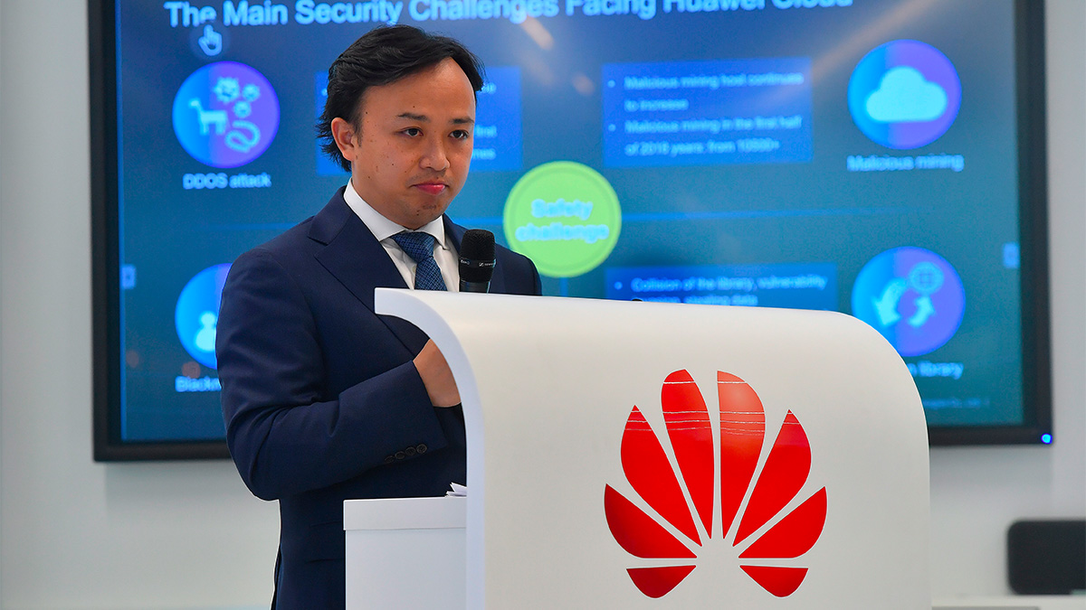 Huawei pide apoyo a Europa ante “ataque” de Donald Trump