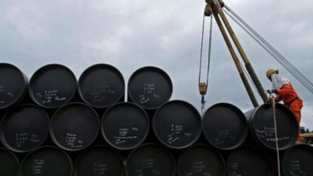 Importación de gasolina en marzo alcanzó su nivel más bajo en dos años