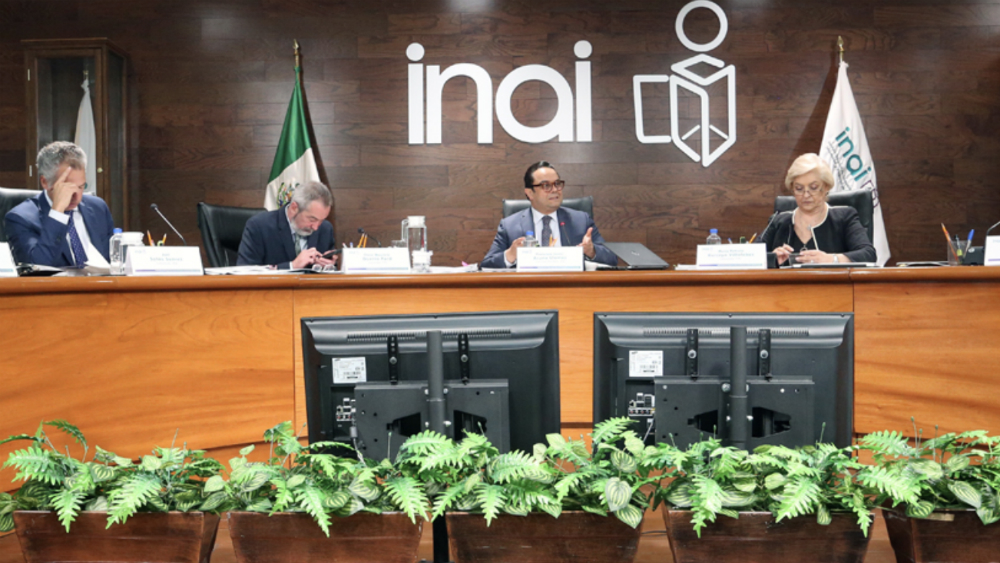 Pemex Exploración deberá dar a conocer contratos con Oceanografía