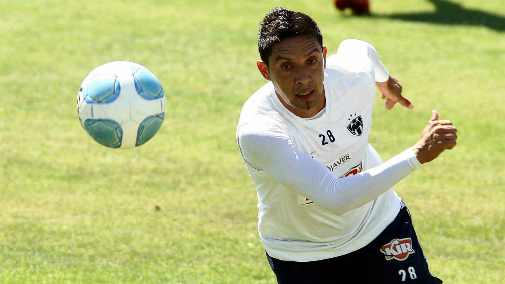 Detienen al ‘Cabrito’ Arellano por abuso sexual