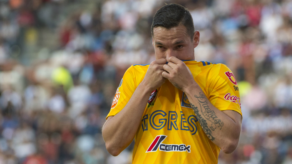 Jesús Dueñas fuera de peligro tras contusión