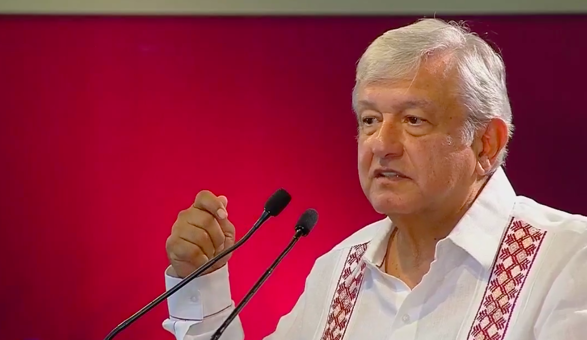 “Se acabó la pesadilla neoliberal”, dice AMLO a trabajadores petroleros