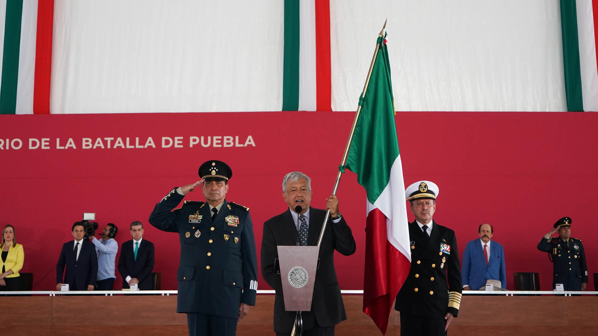 “Las fuerzas nacionales se han cubierto de gloria”: AMLO sobre la Batalla de Puebla