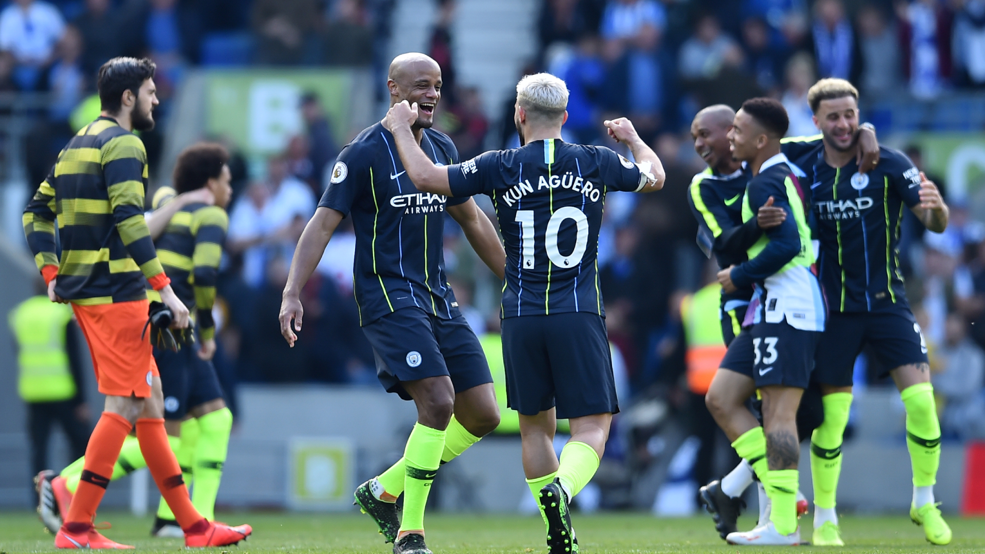 Manchester City bicampeón de la Premier League
