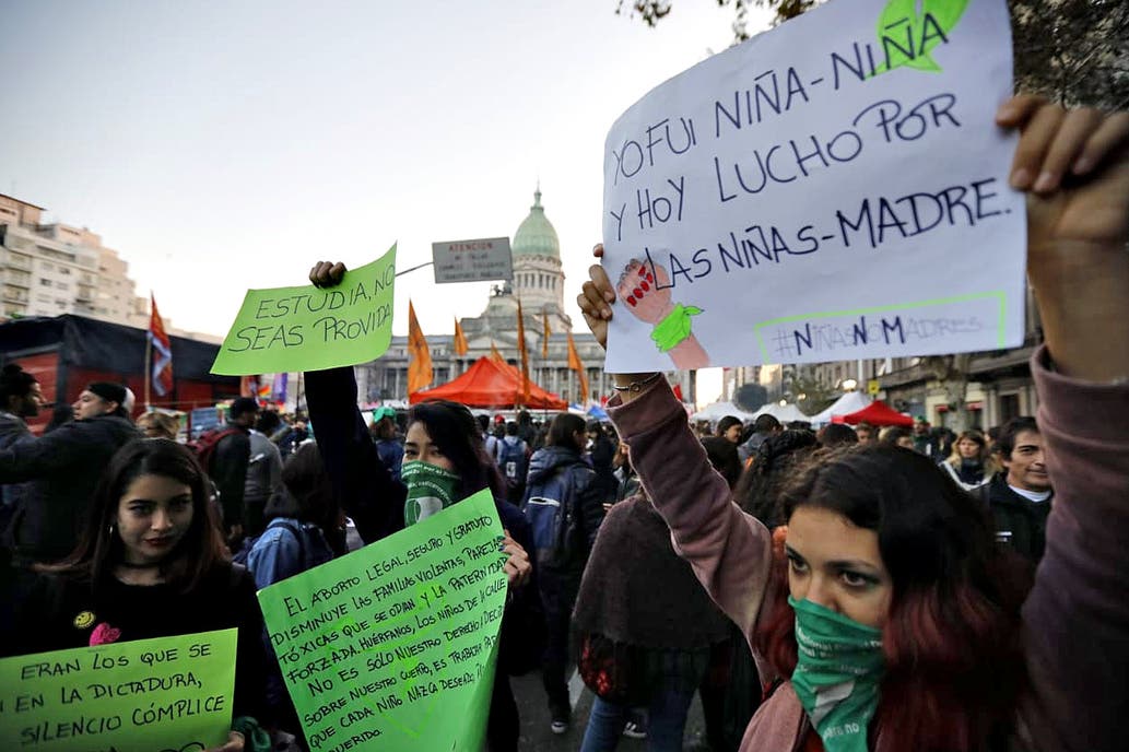 Presentan nueva propuesta para legalizar el aborto en Argentina - marcha-aborto-argentina