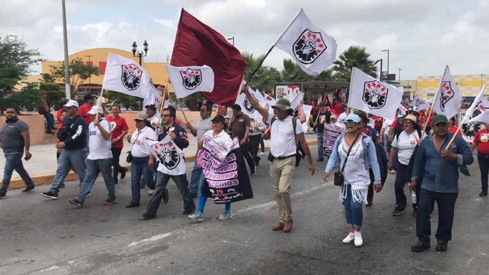 Gobierno dona cinco predios al Sindicato Mexicano de Electricistas