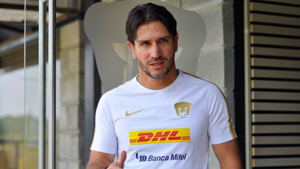Marioni deja la dirección técnica de los Pumas