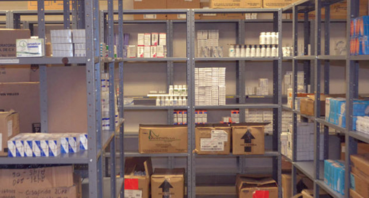 Responsabiliza Hacienda a farmacéuticas por desabasto de medicamentos