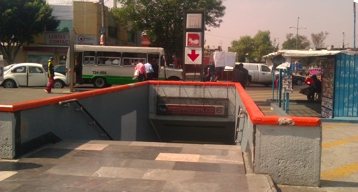 Muere hombre en inmediaciones del Metro Azcapotzalco
