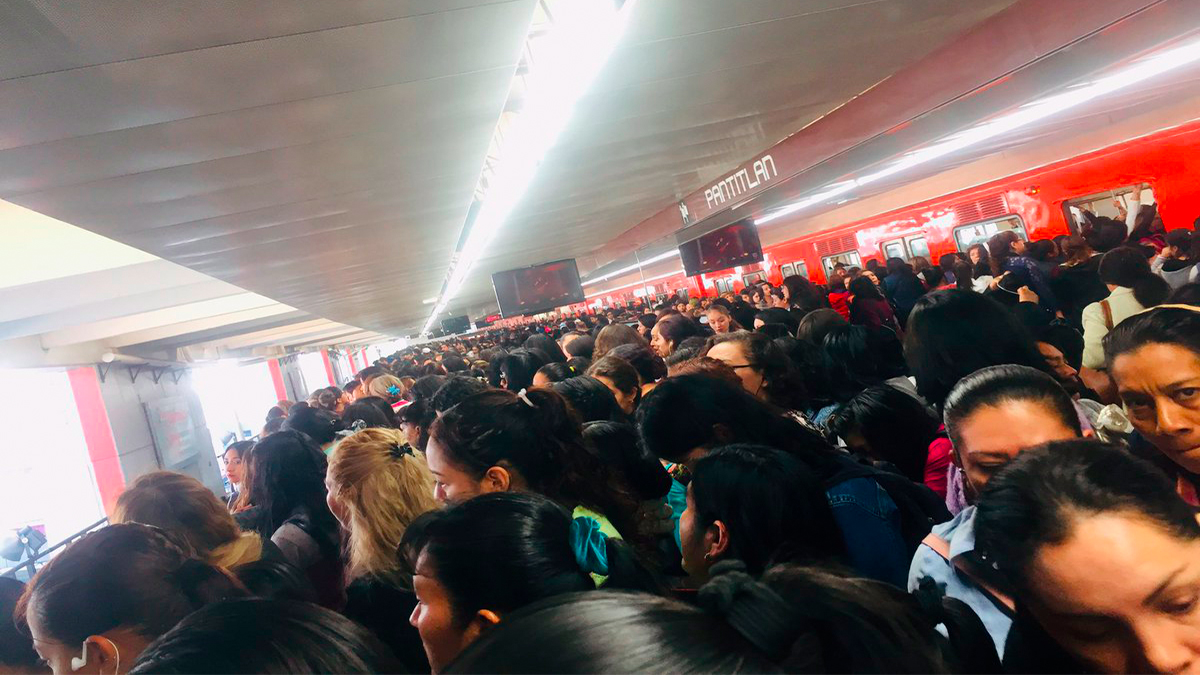 Saturadas ocho de las 12 líneas del Metro