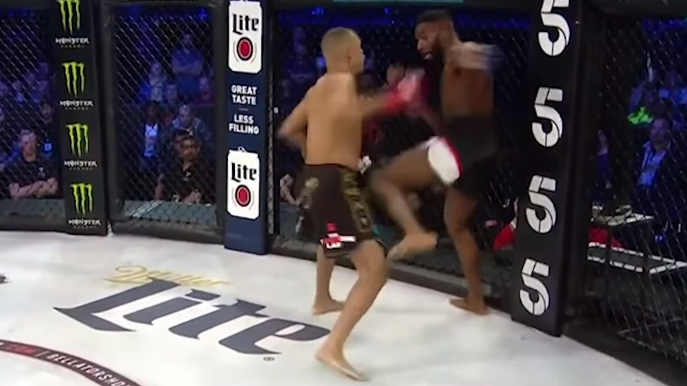 #Video Espectacular knockout en MMA se vuelve viral