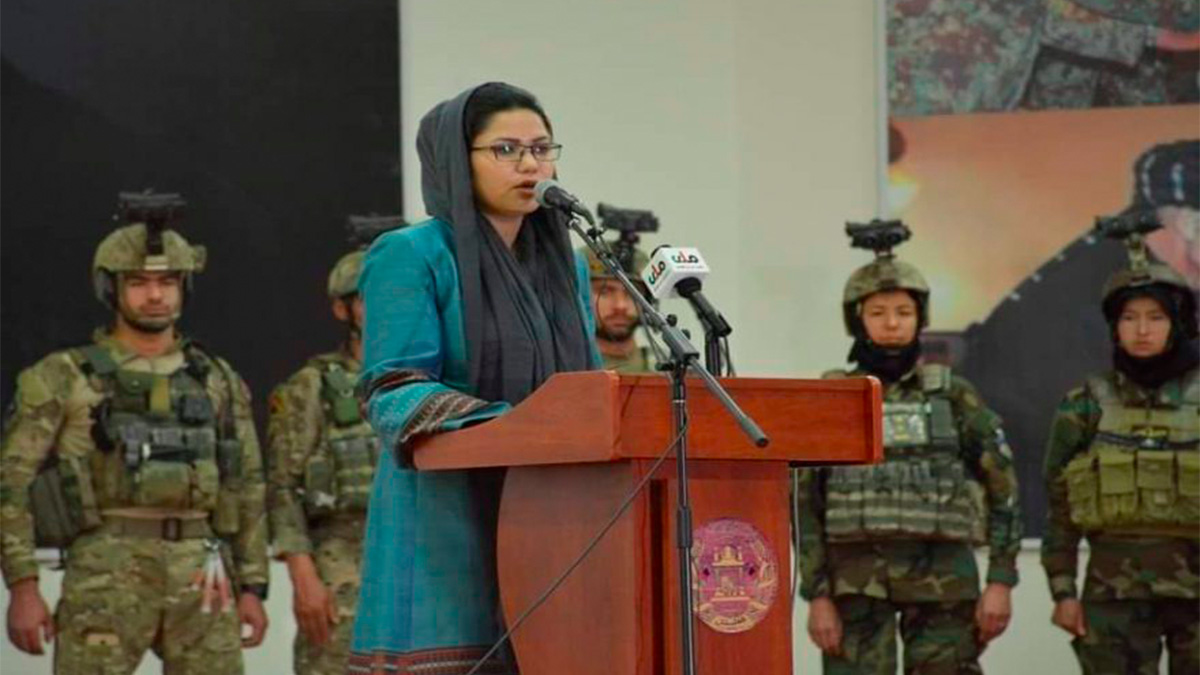 Afganistán nombra a una mujer viceministra de Defensa
