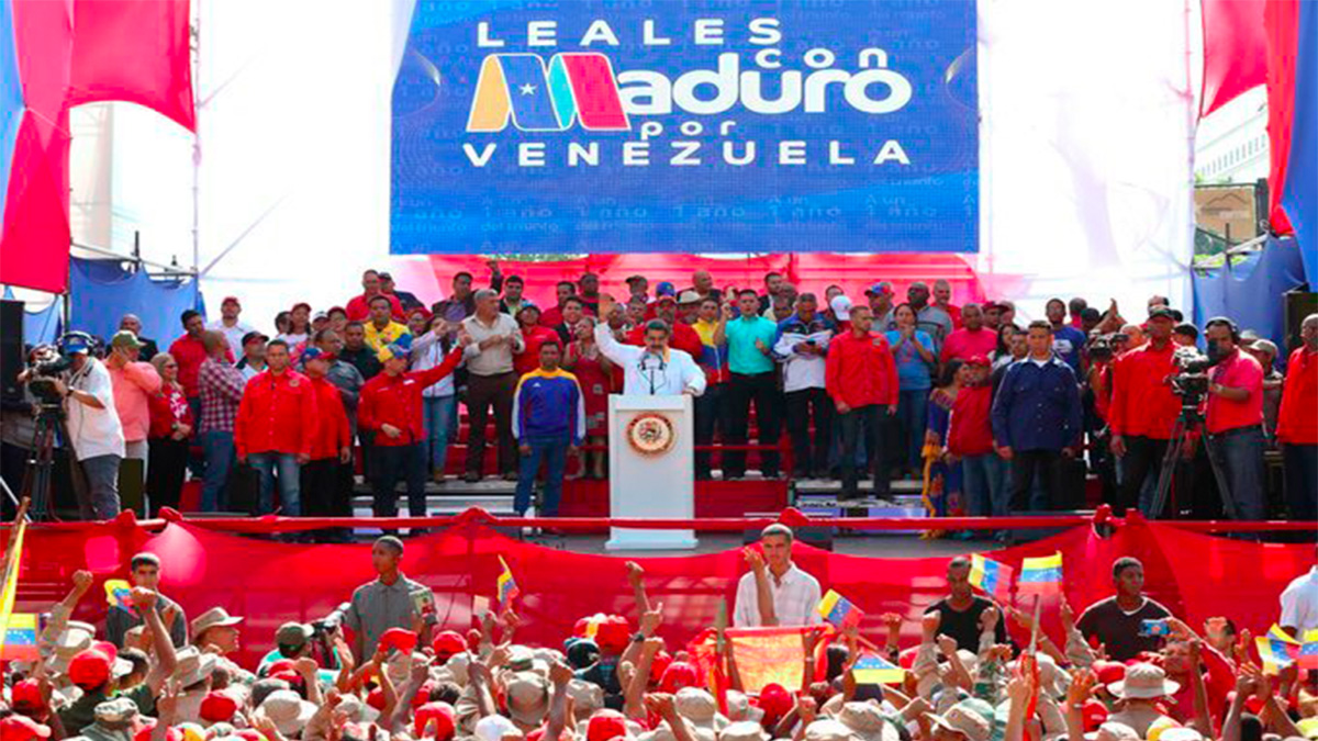 Maduro propone elecciones anticipadas para la Asamblea Nacional Maduro propone elecciones anticipadas para la Asamblea Nacional