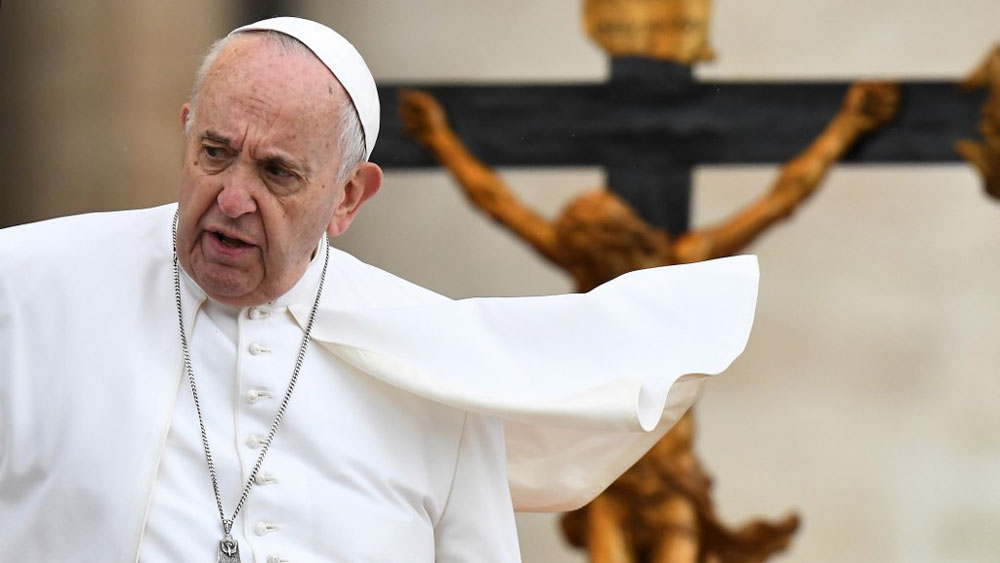 El papa Francisco denuncia el ‘ensañamiento’ hacia los pobres