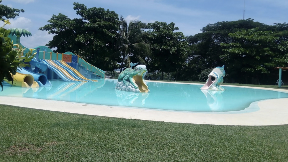 Muere niño al caer a alberca en la Costa de Oaxaca