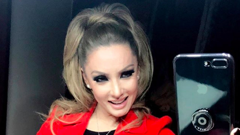 Vuelven a criticar a Paty Navidad por su postura ante el COVID-19 Vuelven a criticar a Paty Navidad por su postura ante el COVID-19