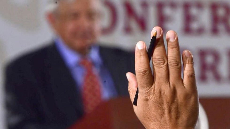 AMLO quiere una prensa lo más distante del poder