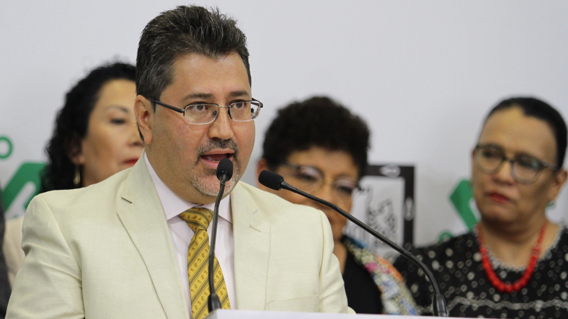 UNAM evalúa colocar detectores de metal en sus planteles