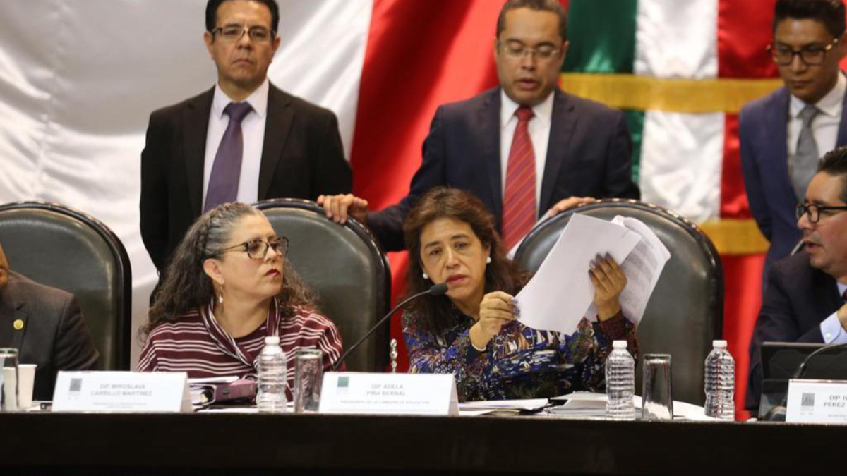 PAN abandona discusión en comisiones de la reforma educativa