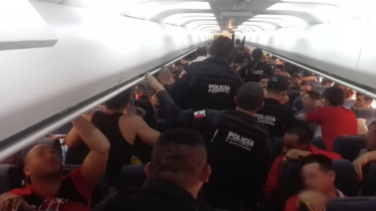 INM regresa a su país a 95 indocumentados cubanos