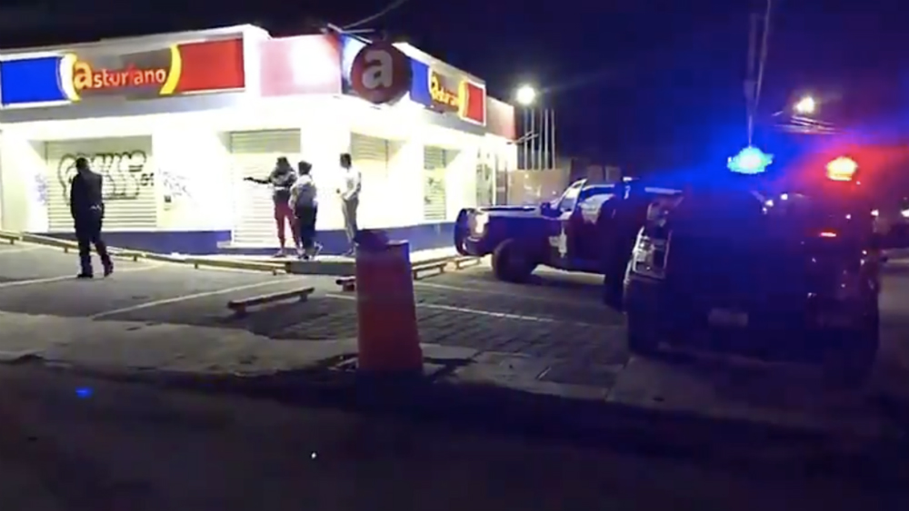 Cesan a elemento de la Policía Municipal en Querétaro por participar en robo