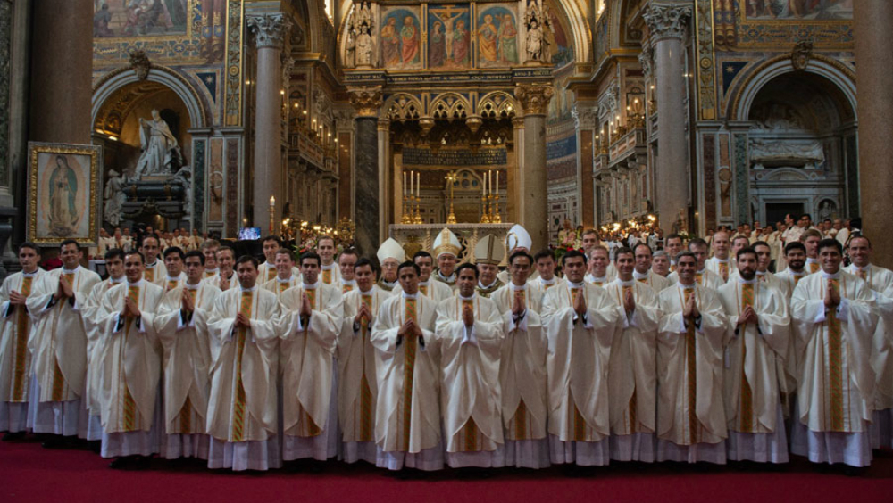 Informe de Legionarios de Cristo encubre pederastia clerical: Athié